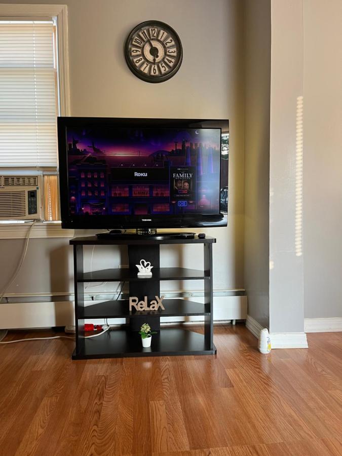 Lovely Three Bedroom Apartment Near Jersey City And Newyork Linden Kültér fotó