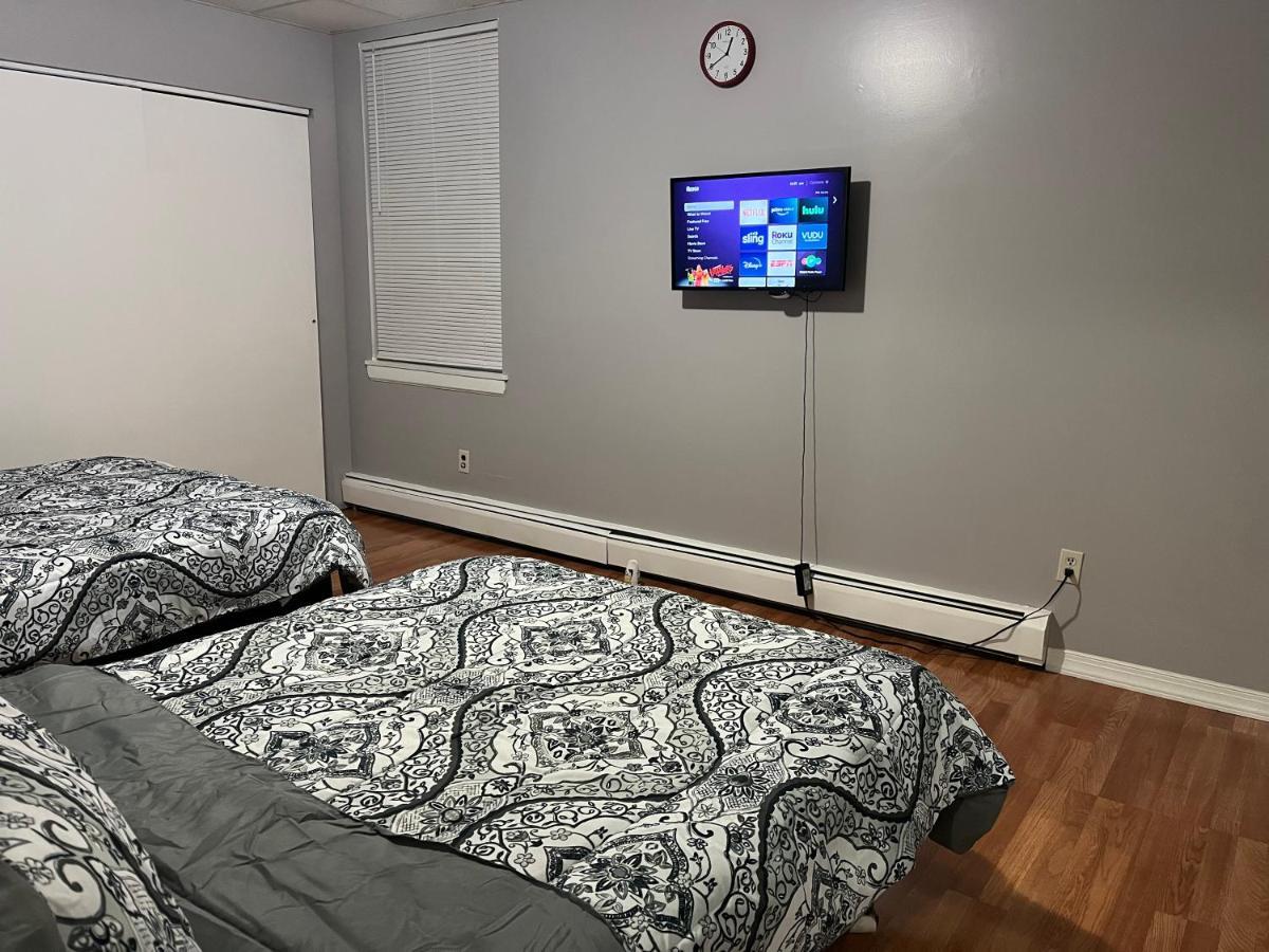 Lovely Three Bedroom Apartment Near Jersey City And Newyork Linden Kültér fotó