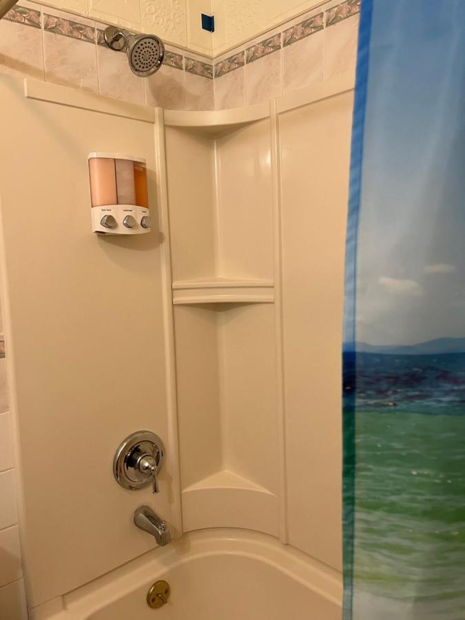 Lovely Three Bedroom Apartment Near Jersey City And Newyork Linden Kültér fotó