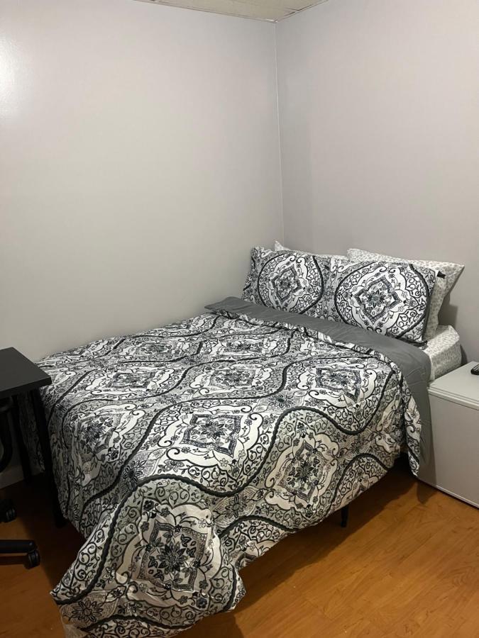 Lovely Three Bedroom Apartment Near Jersey City And Newyork Linden Kültér fotó
